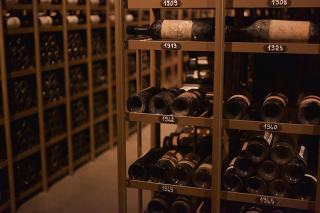 Vins de Bordeaux : appellations, châteaux et millésimes